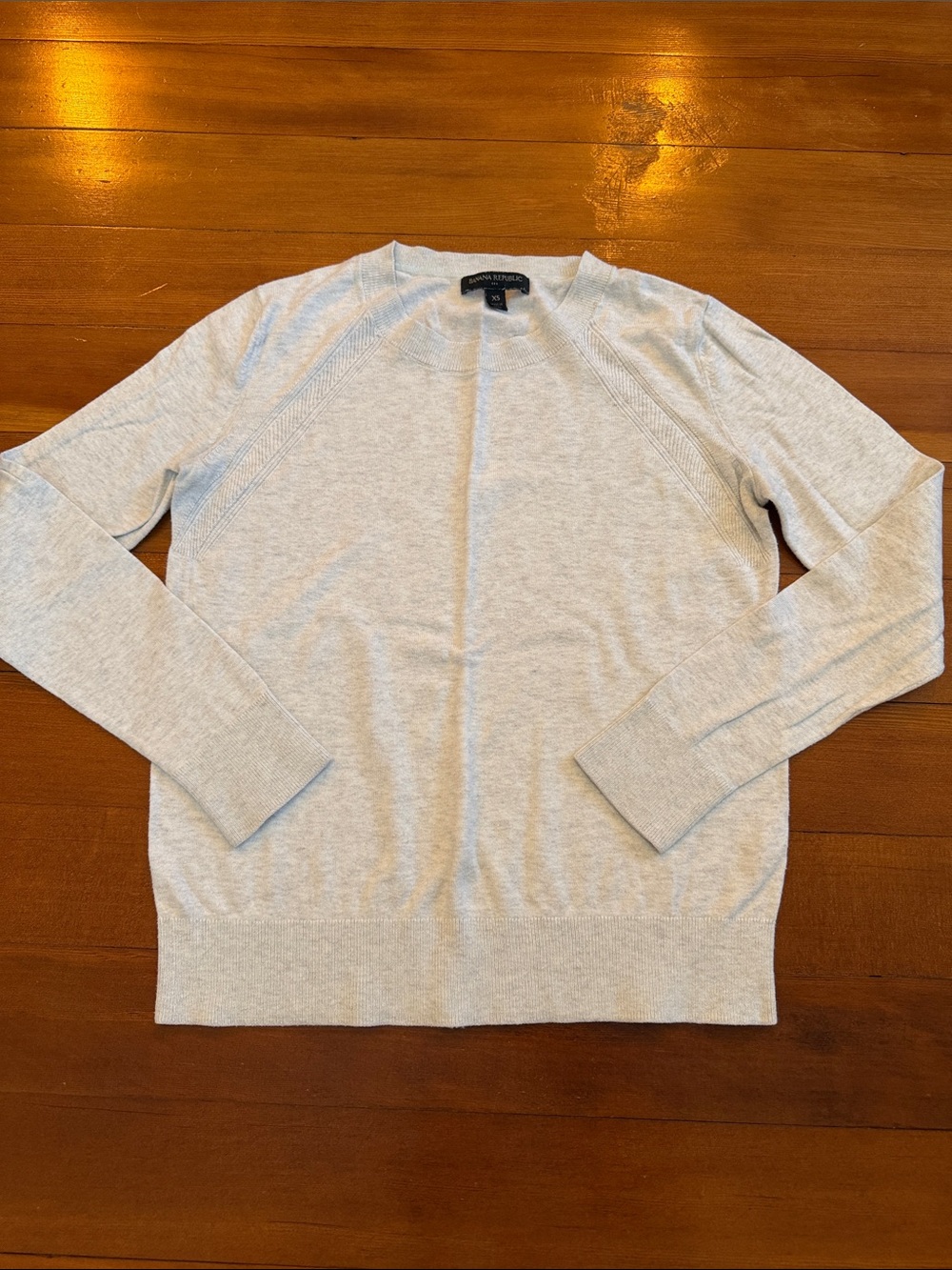 Banana Republic Light Gray Crewneck Knit Sweater